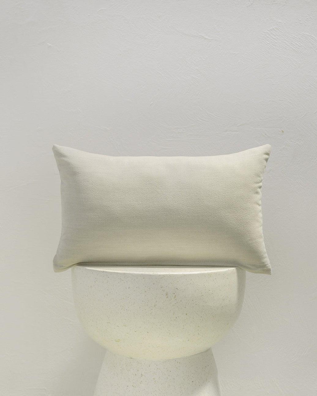 OPAL LUMBAR PILLOW IN BEIGE